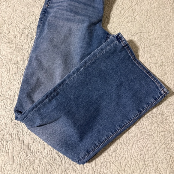 Kick boot A&E Jeans (short) - Picture 1 of 4